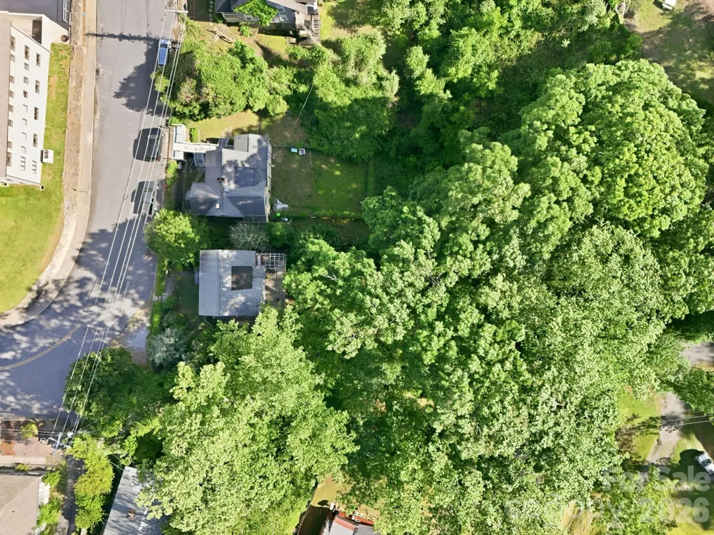 150 Pacolet Street Tryon, NC 28782