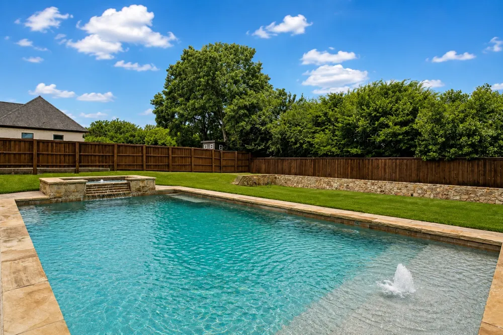 2042 Miracle Point(e) Drive Southlake, TX 76092