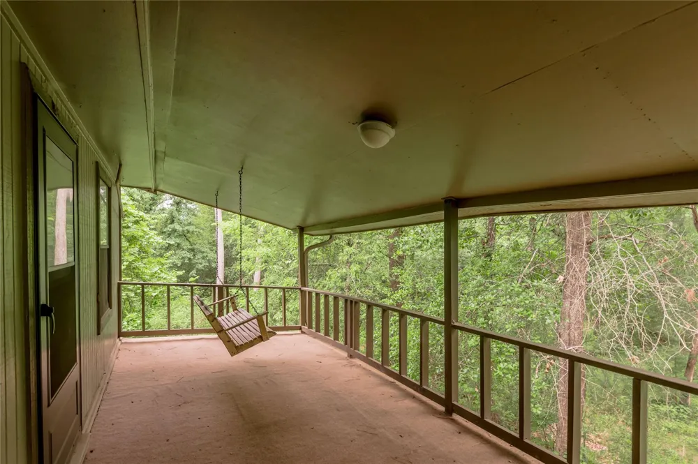 138 Summer Place #B Huntsville, TX 77340