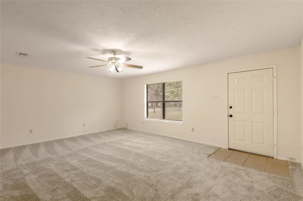 138 Summer Place #B Huntsville, TX 77340