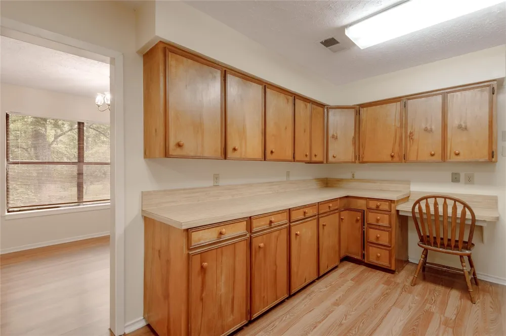 138 Summer Place #B Huntsville, TX 77340
