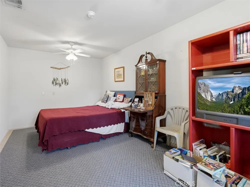 51300 Road 426 Oakhurst, CA 93644