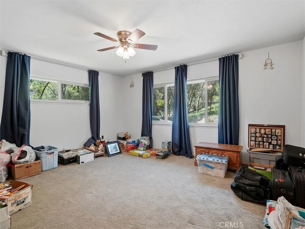 51300 Road 426 Oakhurst, CA 93644