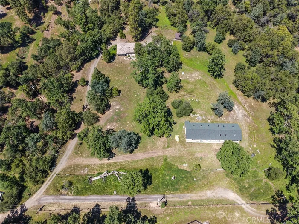 51300 Road 426 Oakhurst, CA 93644