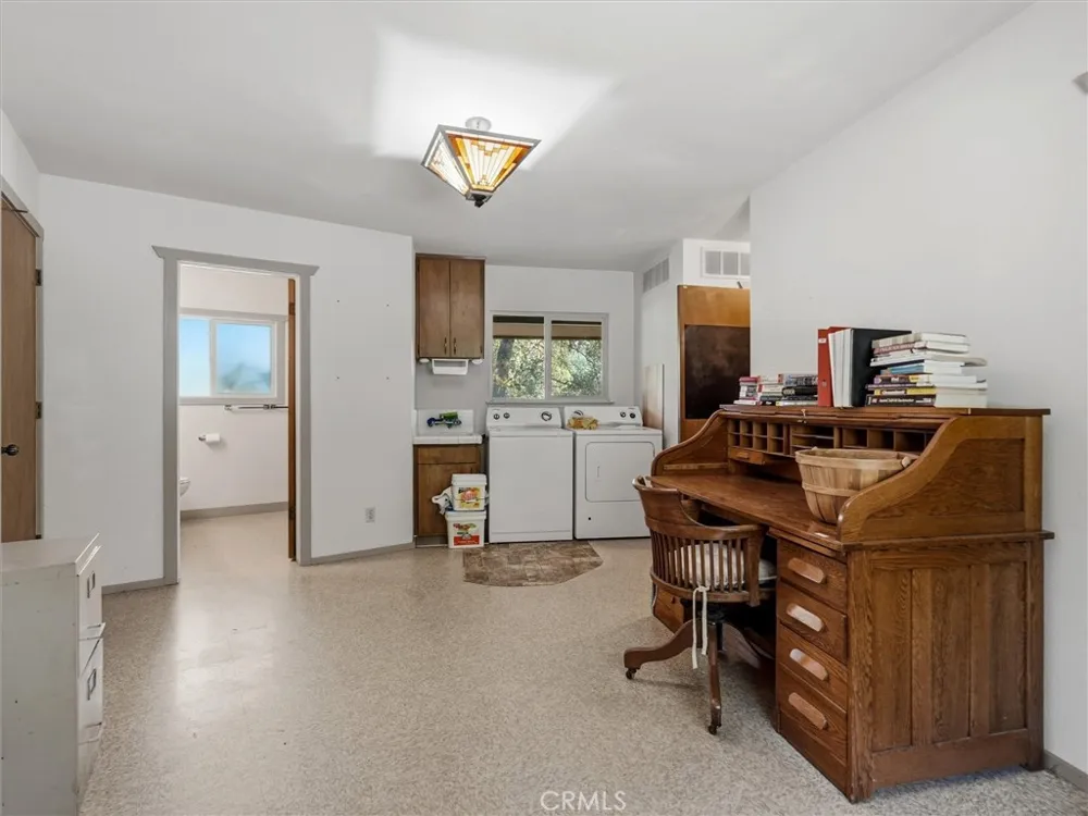 51300 Road 426 Oakhurst, CA 93644