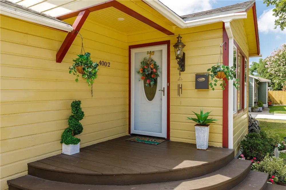 4002 Willow Street Corpus Christi, TX 78411