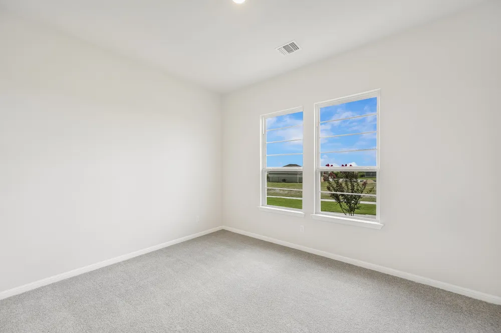 8601 Dongan Drive Austin, TX 78744