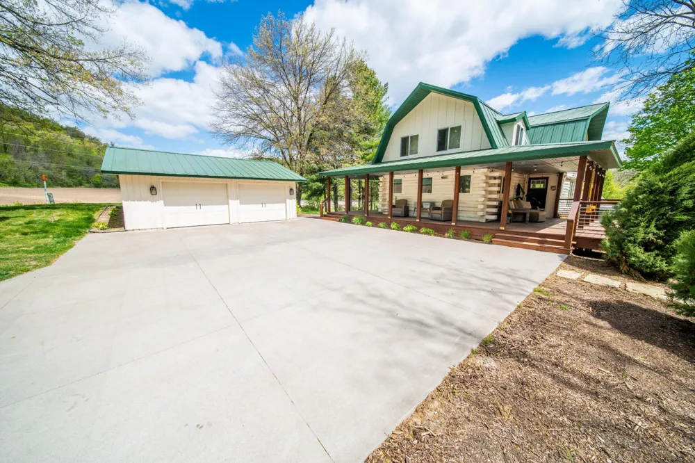71516 Highway 63 Lake City, MN 55041