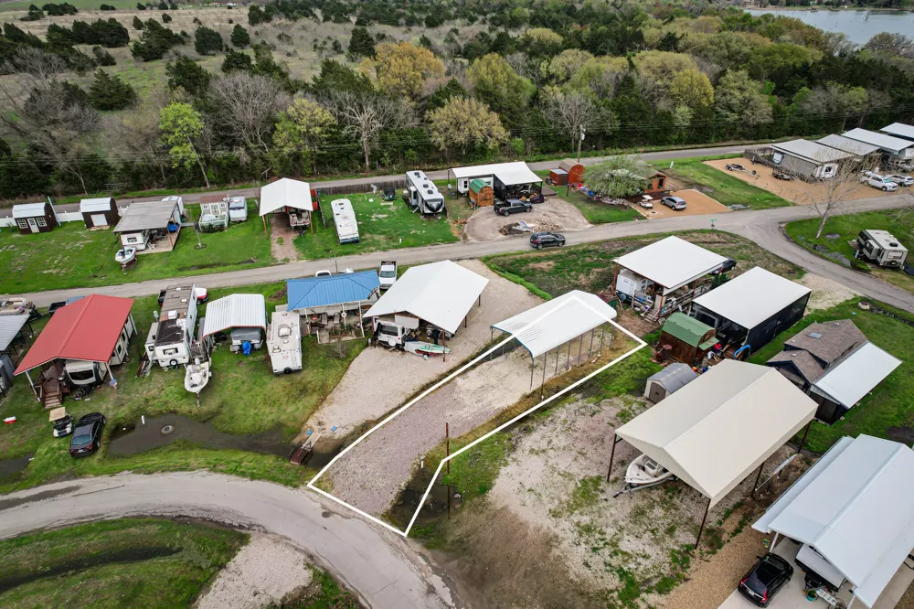 Pelican Isle Drive Kerens, TX 75144