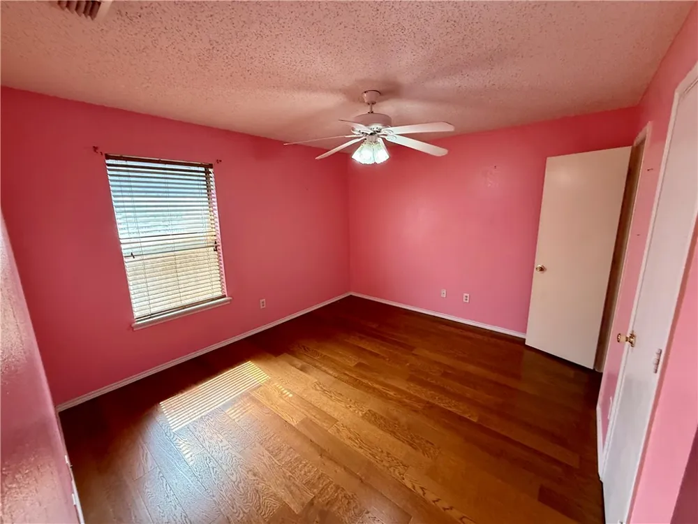 2221 Coronado Drive Ingleside, TX 78362