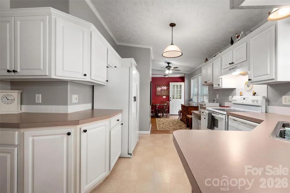 2504 Cottage Lane Liberty Hill, SC 29074