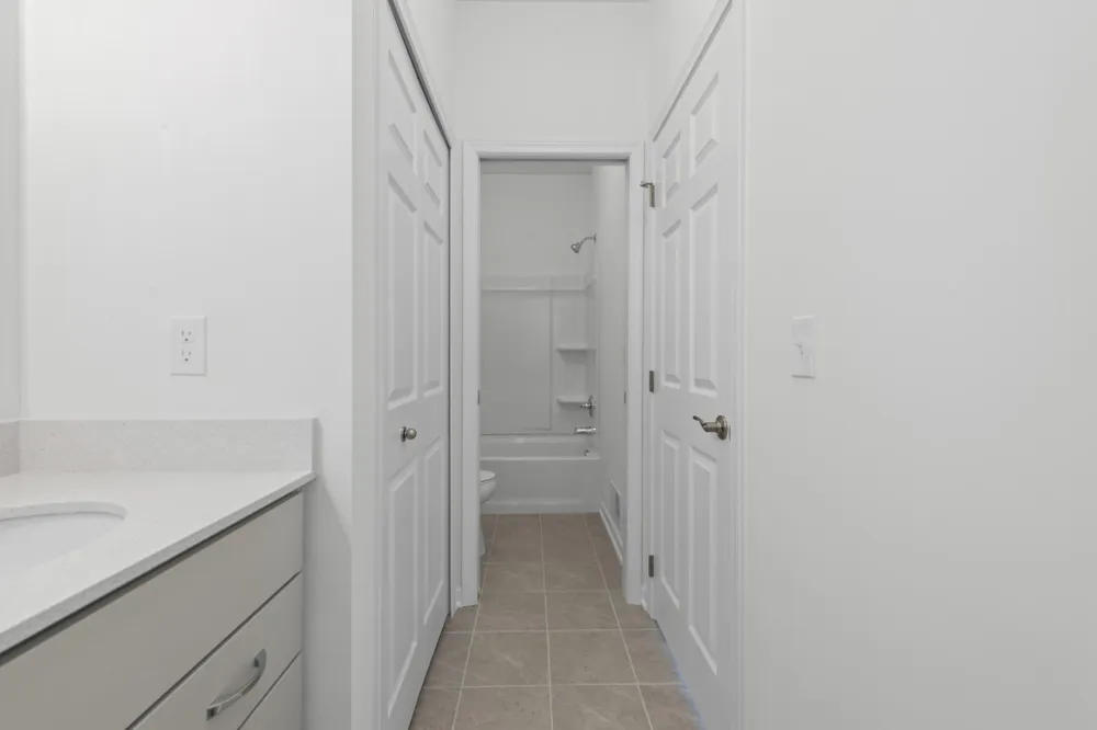 28510 Coyote Court New Hudson, MI 48165