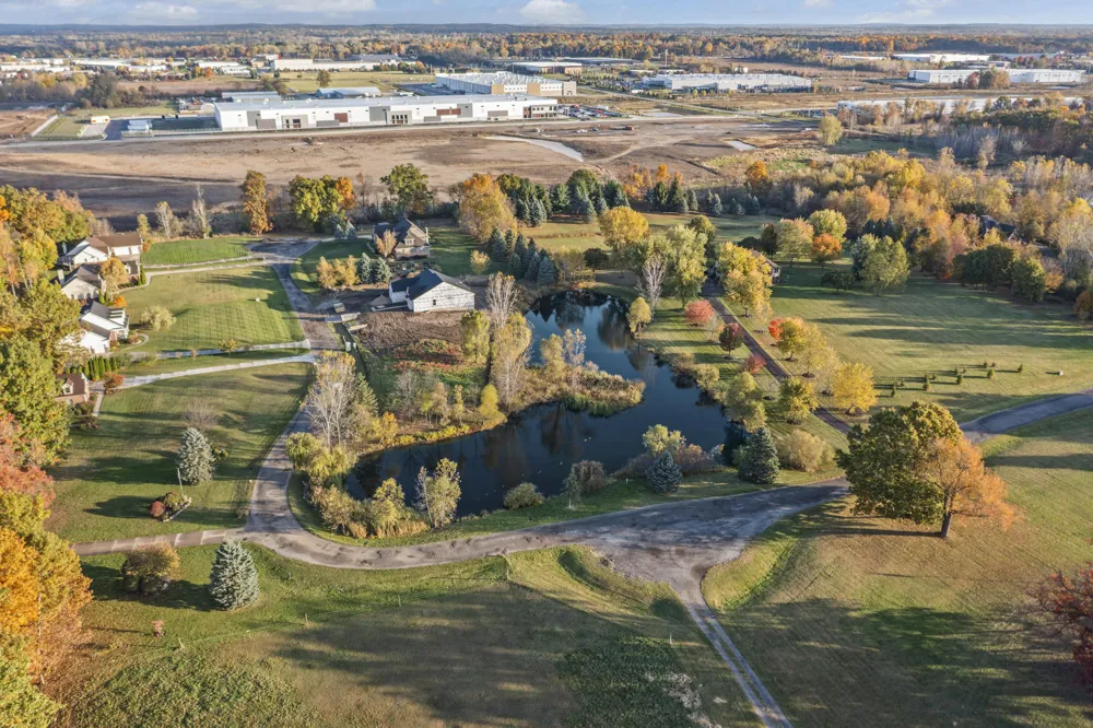 28510 Coyote Court New Hudson, MI 48165