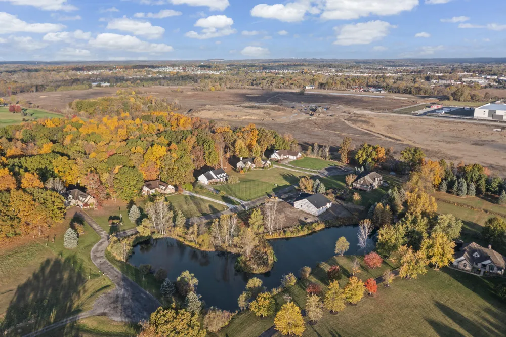 28510 Coyote Court New Hudson, MI 48165