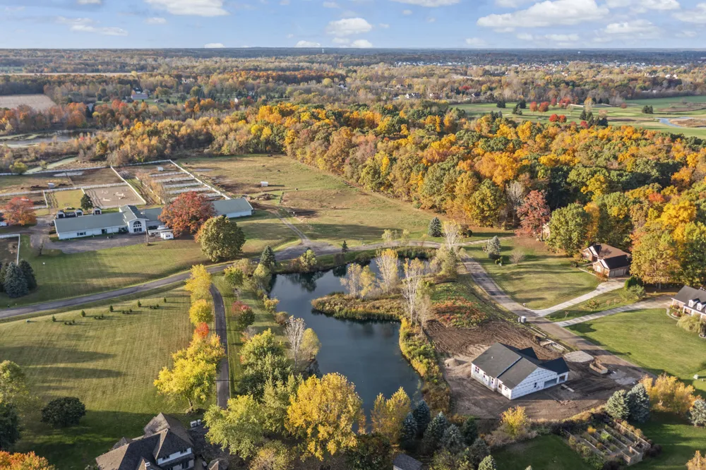 28510 Coyote Court New Hudson, MI 48165