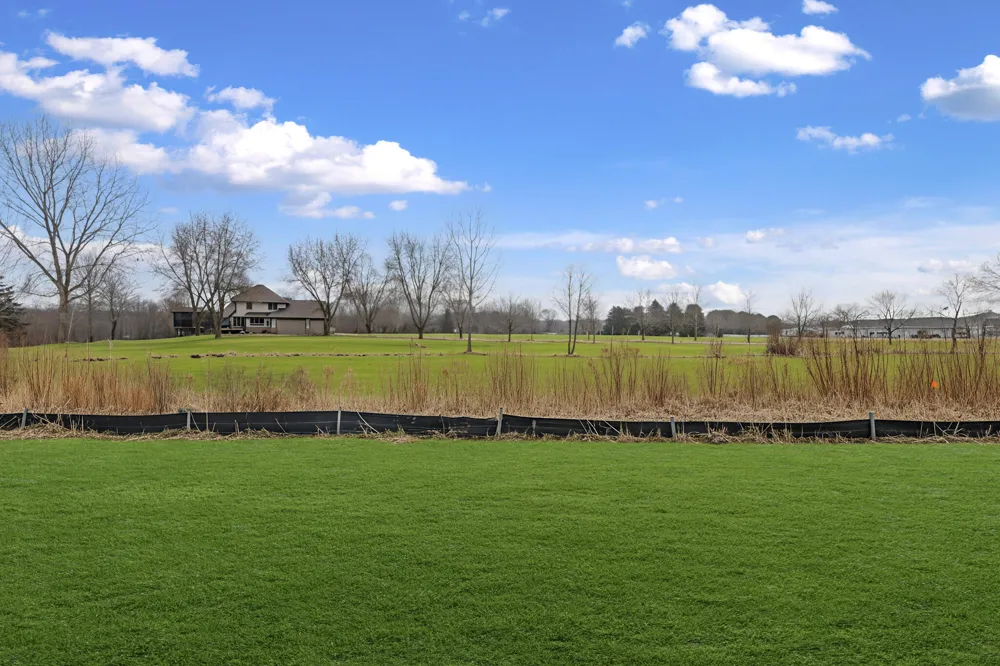 28510 Coyote Court New Hudson, MI 48165