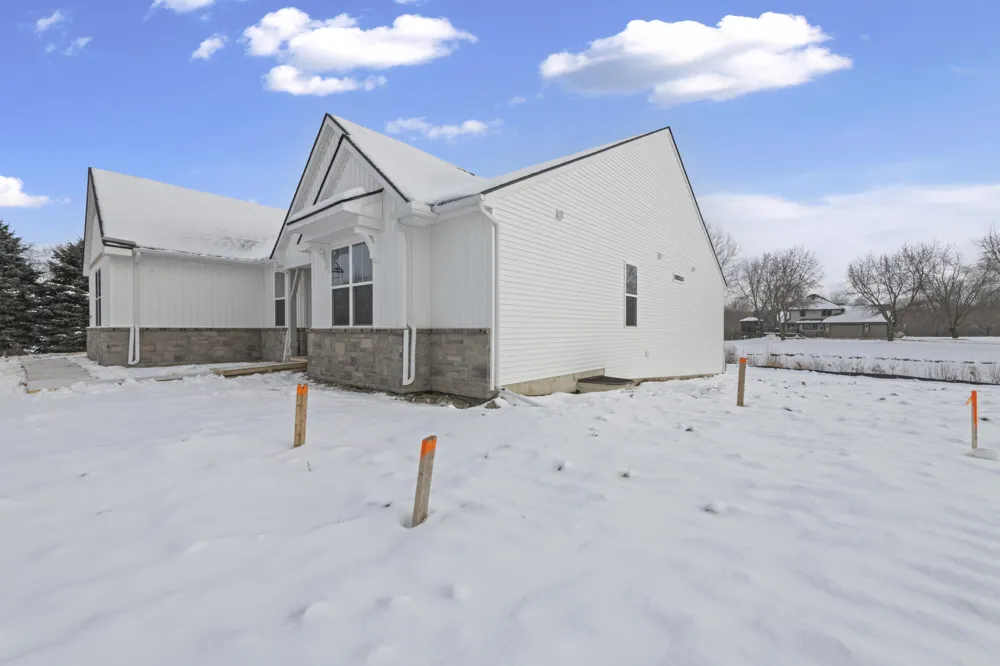 28510 Coyote Court New Hudson, MI 48165