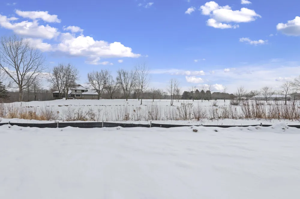28510 Coyote Court New Hudson, MI 48165