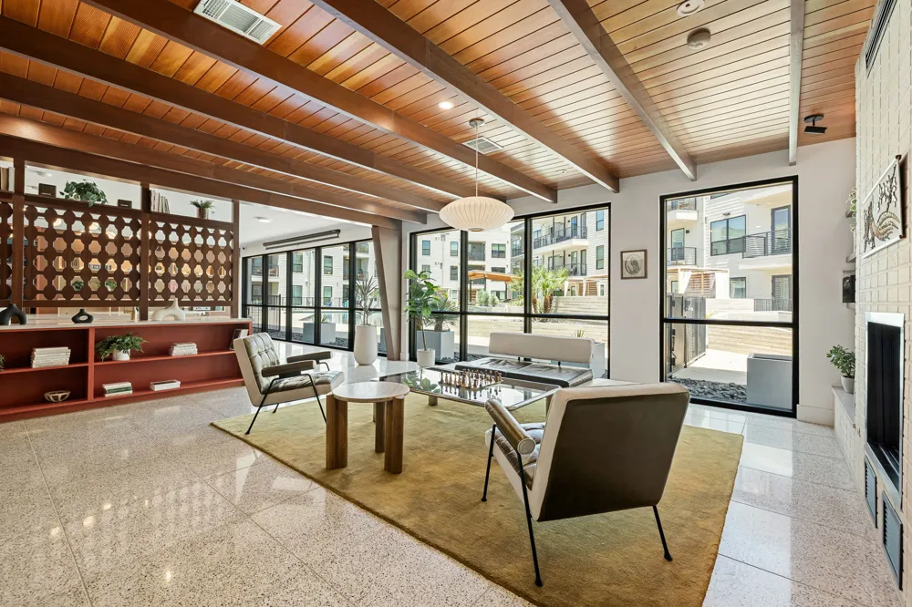 1701 Simond Avenue #612 Austin, TX 78723