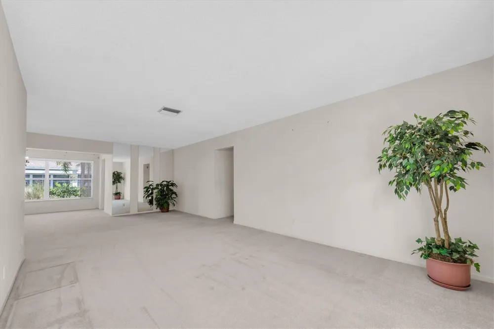8241 BRENTWOOD ROAD #8241 Seminole, FL 33777