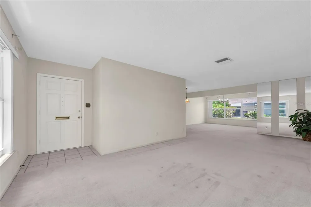 8241 BRENTWOOD ROAD #8241 Seminole, FL 33777