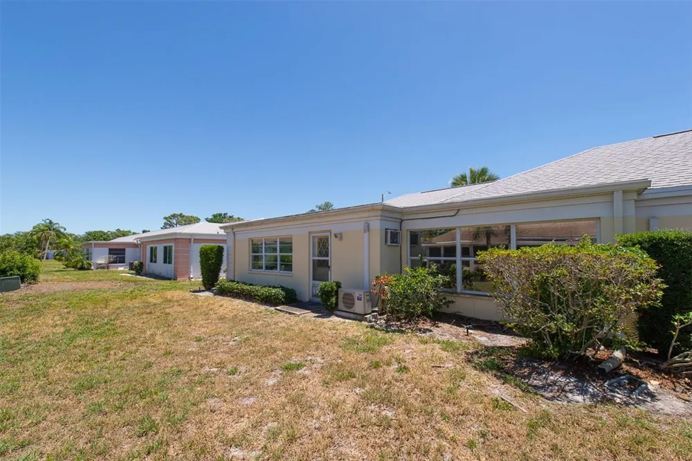 8241 BRENTWOOD ROAD #8241 Seminole, FL 33777