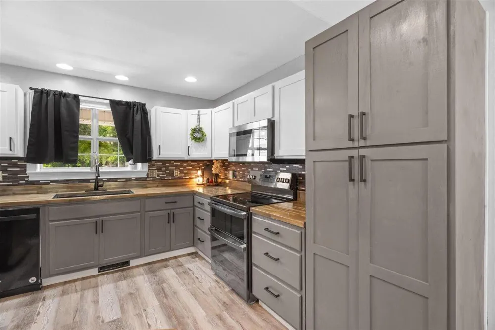 90 Sunset Drive Summerville, GA 30747