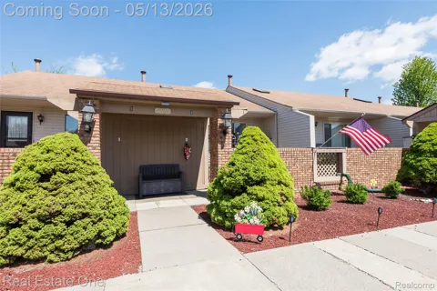 61962 YORKTOWN DRIVE #2