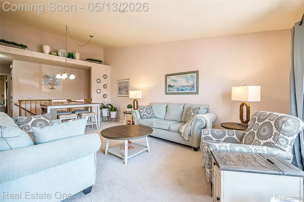 61962 YORKTOWN DRIVE #2 South Lyon City, MI 48178