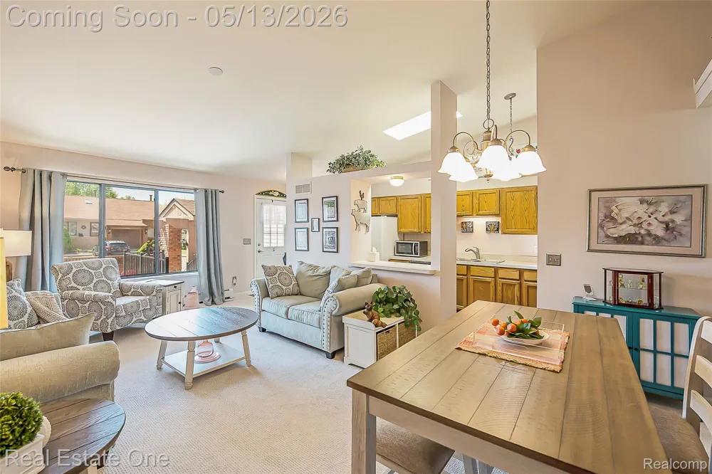 61962 YORKTOWN DRIVE #2 South Lyon City, MI 48178