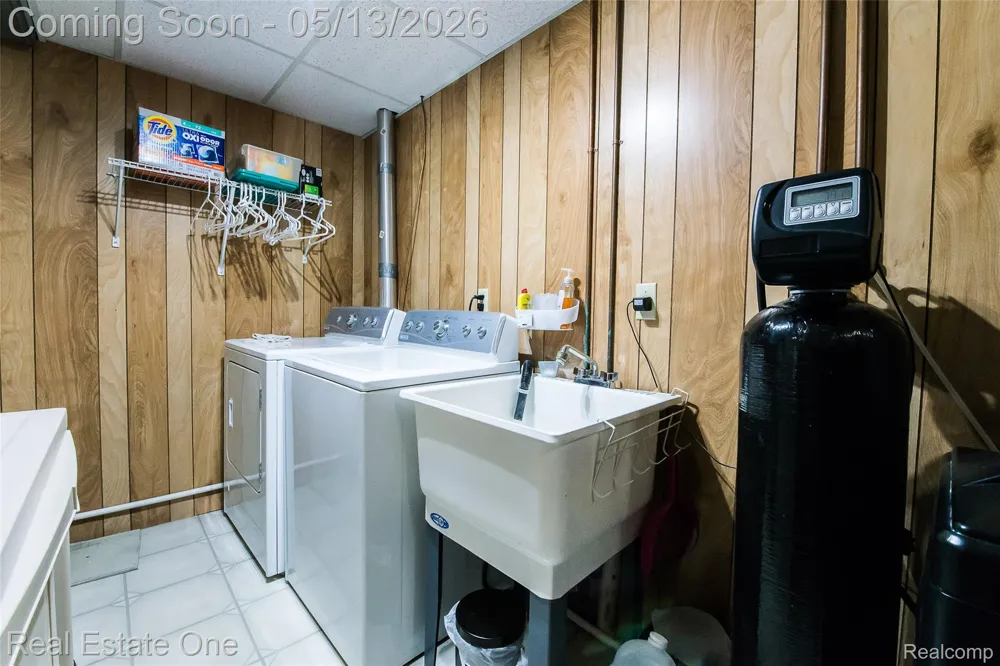 61962 YORKTOWN DRIVE #2 South Lyon City, MI 48178