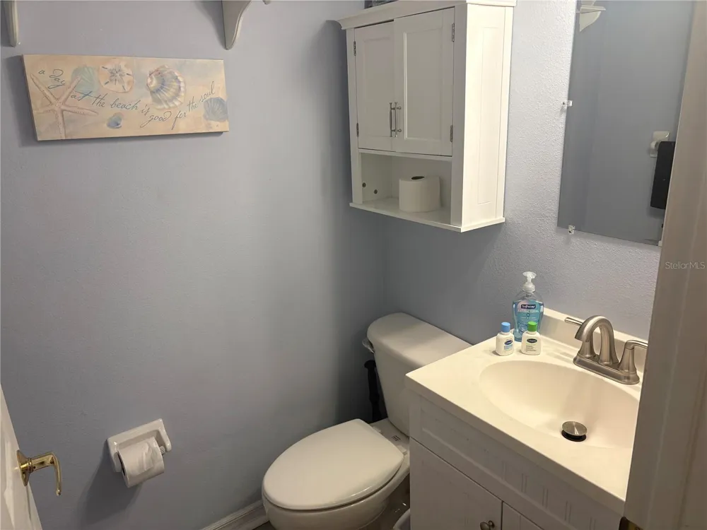 9122 JAKES PATH Largo, FL 33771