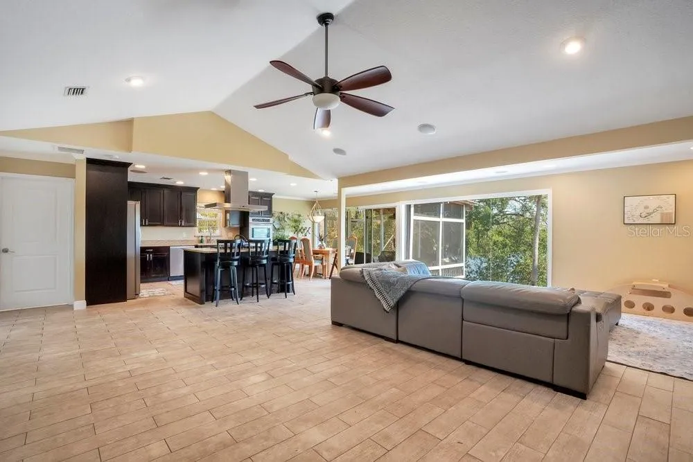 3858 SHORE BOULEVARD Oldsmar, FL 34677