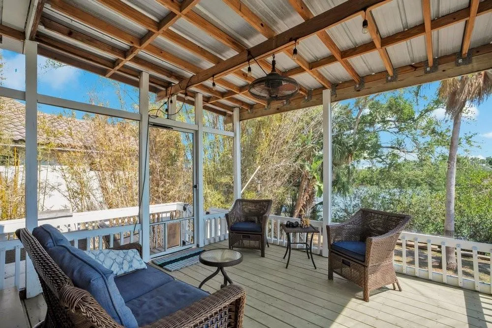 3858 SHORE BOULEVARD Oldsmar, FL 34677