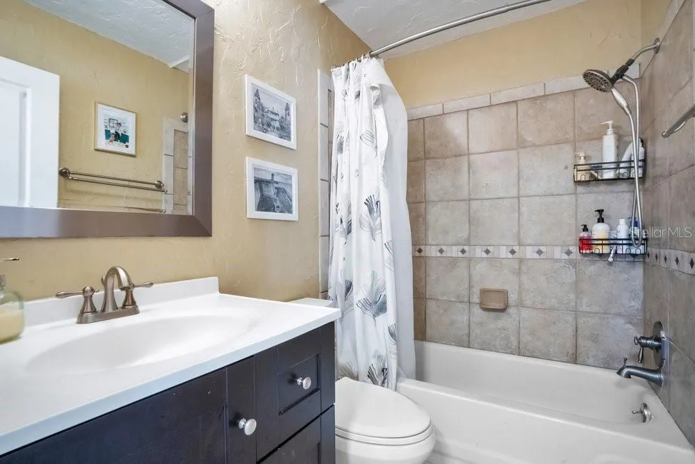 3858 SHORE BOULEVARD Oldsmar, FL 34677