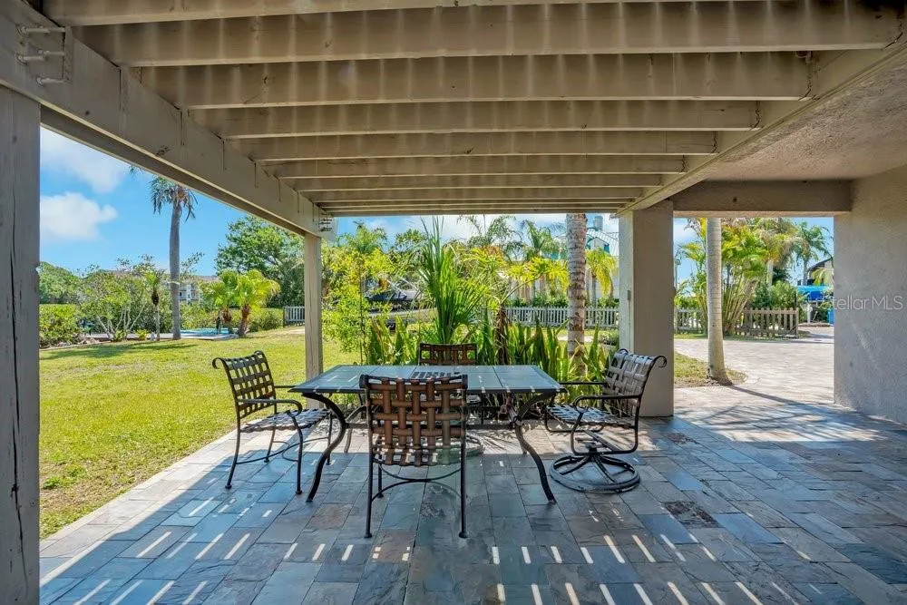 3858 SHORE BOULEVARD Oldsmar, FL 34677