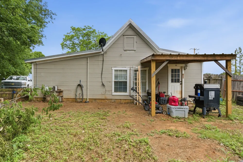 302 Tower Road Rio Vista, TX 76093