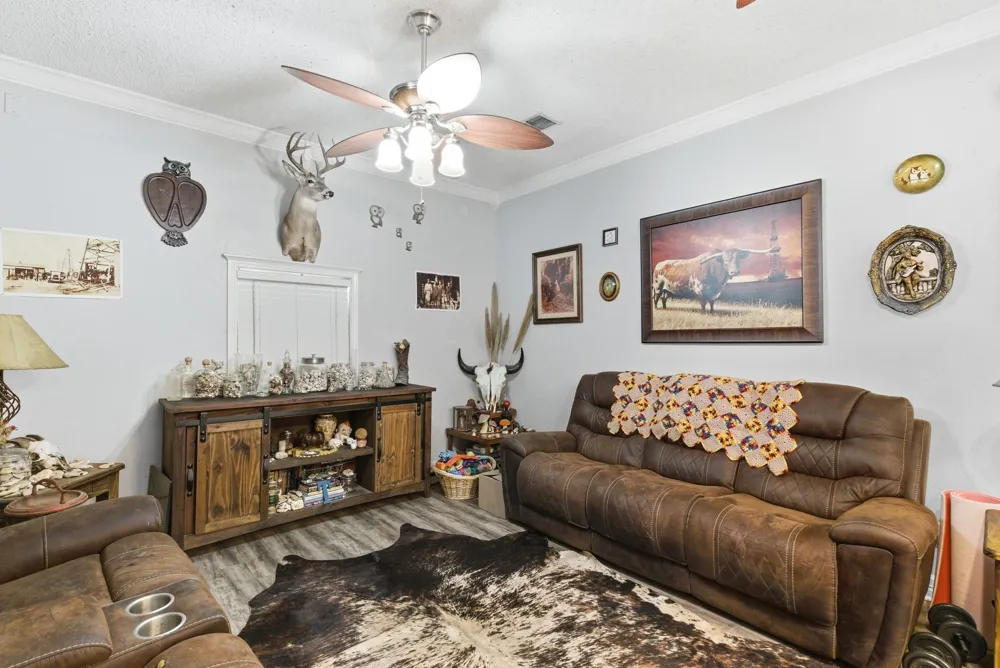 302 Tower Road Rio Vista, TX 76093