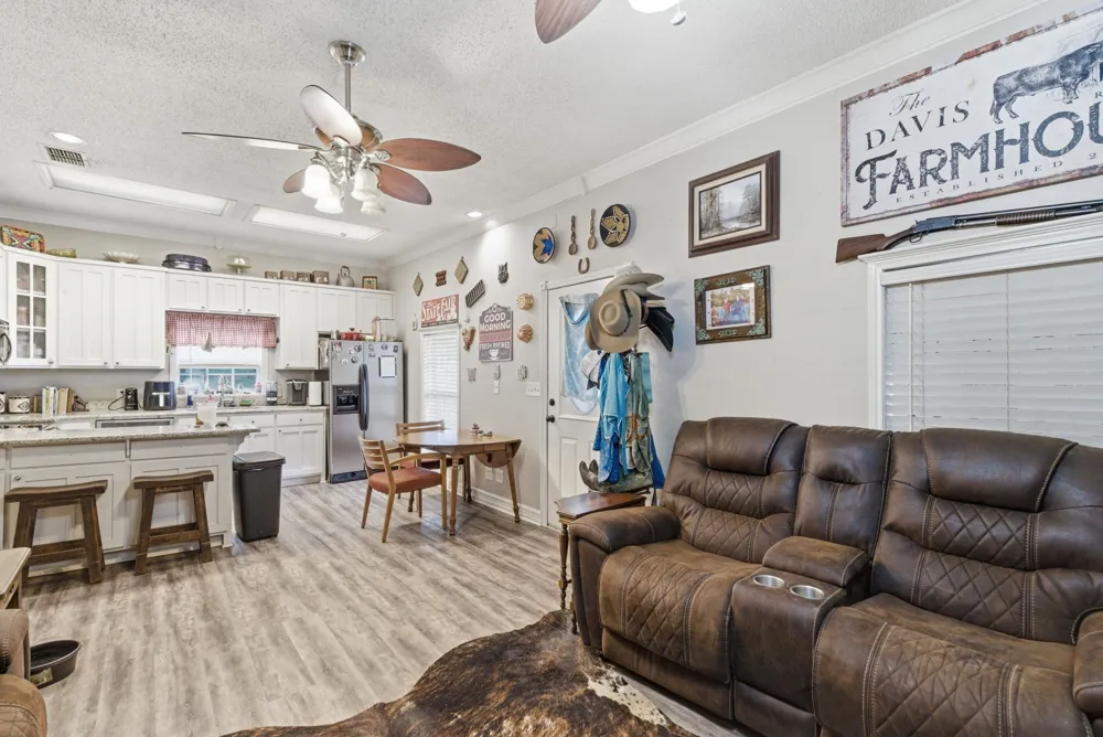 302 Tower Road Rio Vista, TX 76093