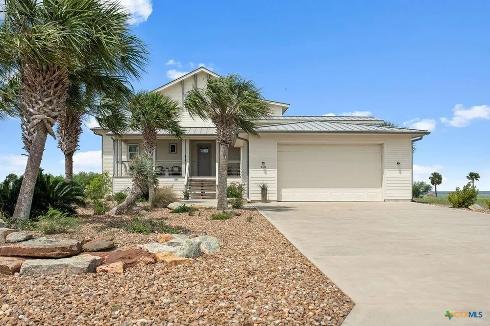 460 Bay Club Drive Seadrift, TX 77983