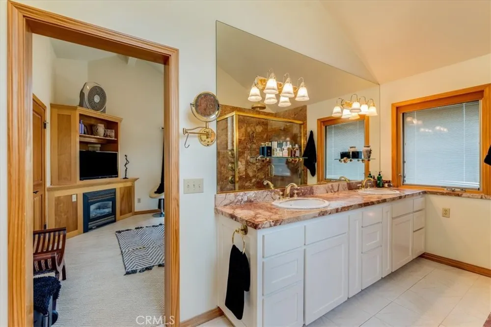 1919 Richard Avenue Cambria, CA 93428