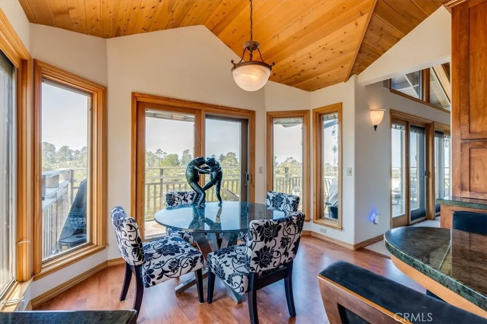 1919 Richard Avenue Cambria, CA 93428