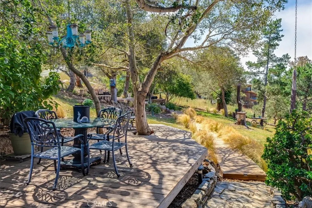 1919 Richard Avenue Cambria, CA 93428