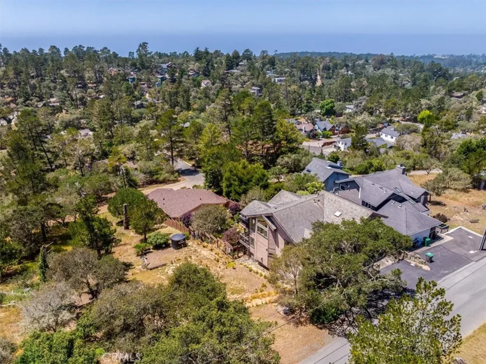 1919 Richard Avenue Cambria, CA 93428