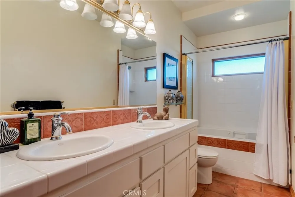 1919 Richard Avenue Cambria, CA 93428