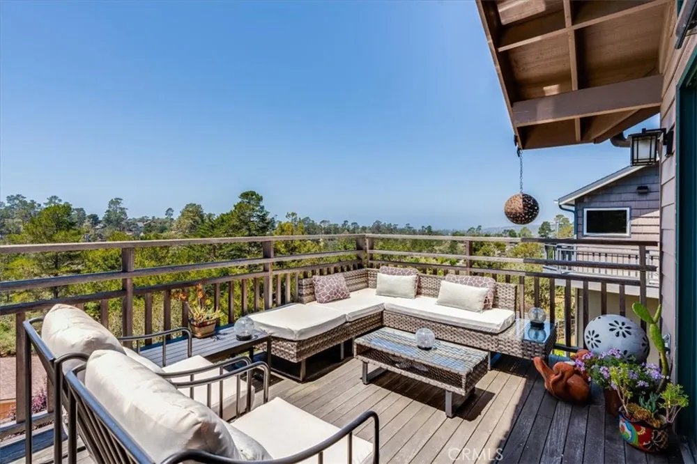 1919 Richard Avenue Cambria, CA 93428