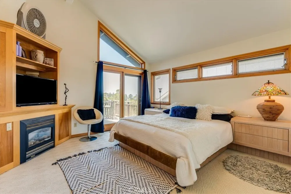 1919 Richard Avenue Cambria, CA 93428
