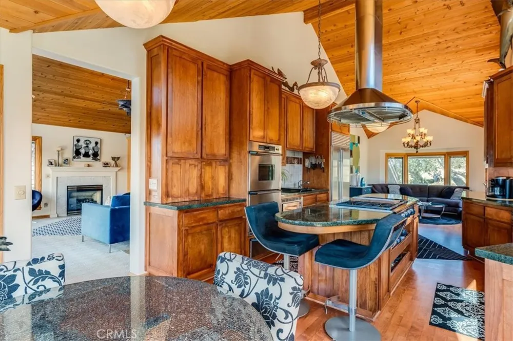 1919 Richard Avenue Cambria, CA 93428
