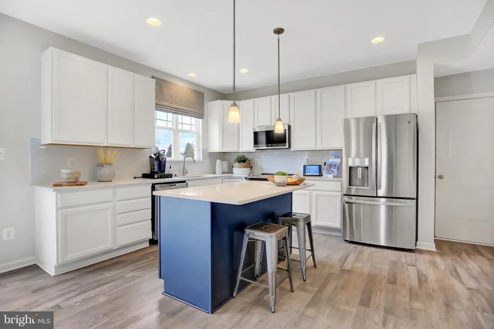 439 CHEW ROAD Hammonton, NJ 08037