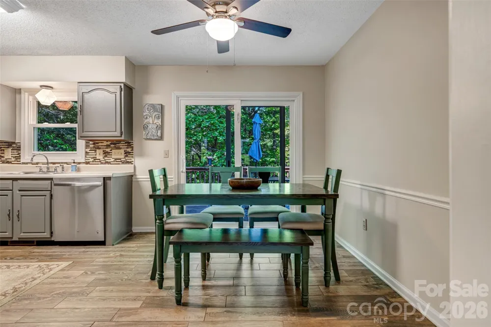 18 Tarragon Place Flat Rock, NC 28731